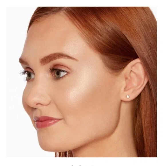 Too Faced Triple Scoop Highlighting Palette - Picture 7 of 11